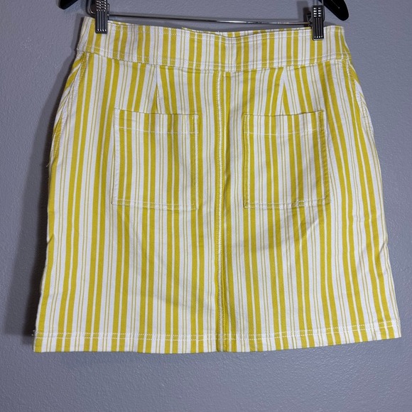LOFT Striped Mini Skirt Pockets Casual Everyday Yellow White Size 4 - Picture 3 of 6